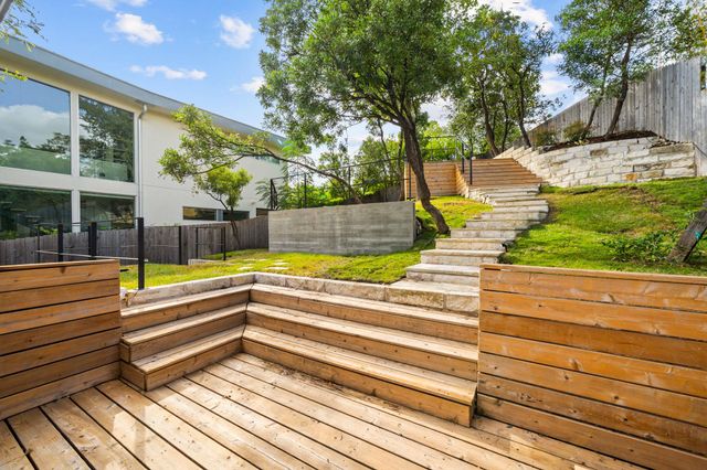 811 Rutherford PL, Austin, TX 78704