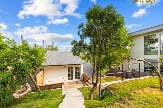 811 Rutherford PL, Austin, TX 78704