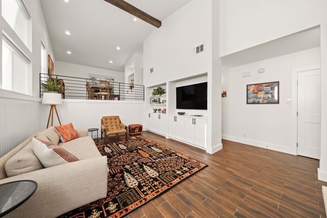 811 Rutherford PL, Austin, TX 78704