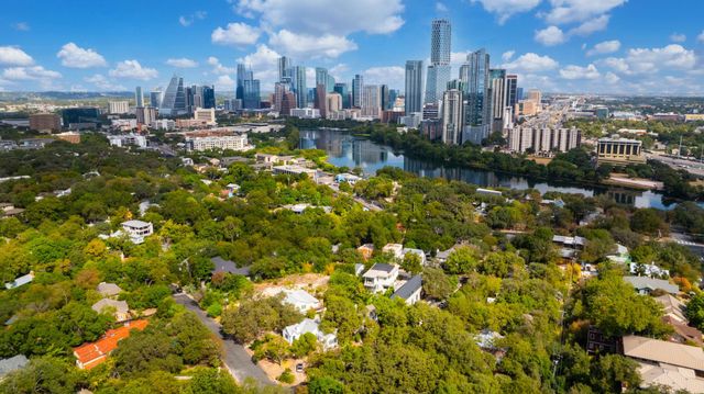 811 Rutherford PL, Austin, TX 78704