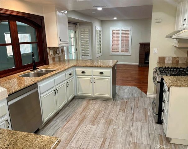 2217 Yale Circle, Corona, CA 92881