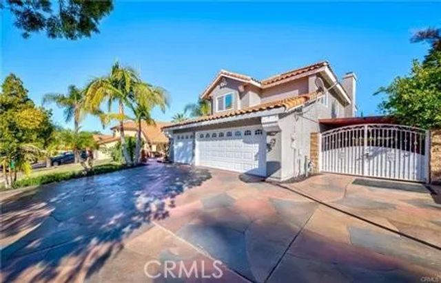 2217 Yale Circle, Corona, CA 92881