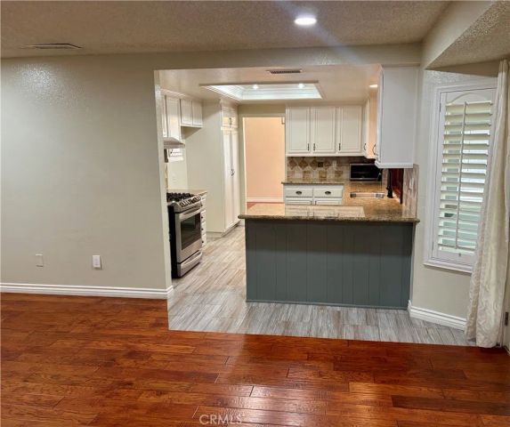 2217 Yale Circle, Corona, CA 92881