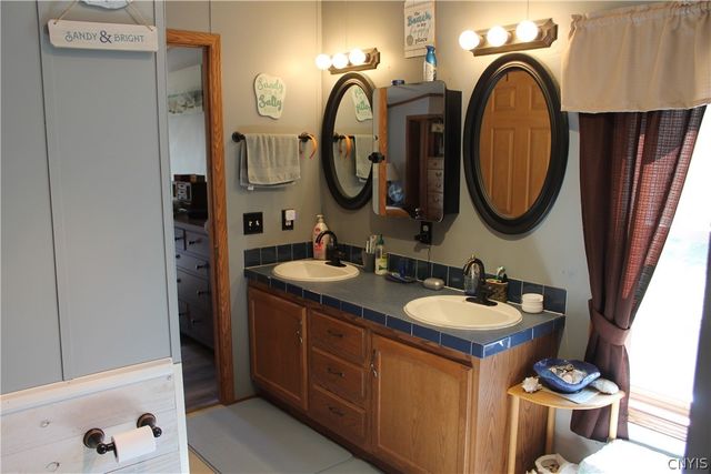 3551 Whistlestop Lane, Elbridge, NY 13060