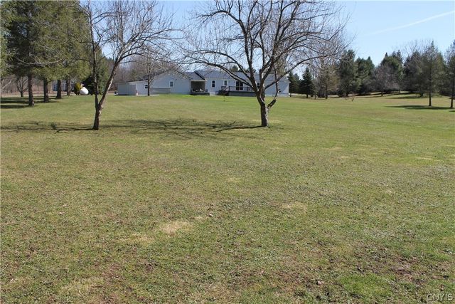 3551 Whistlestop Lane, Elbridge, NY 13060