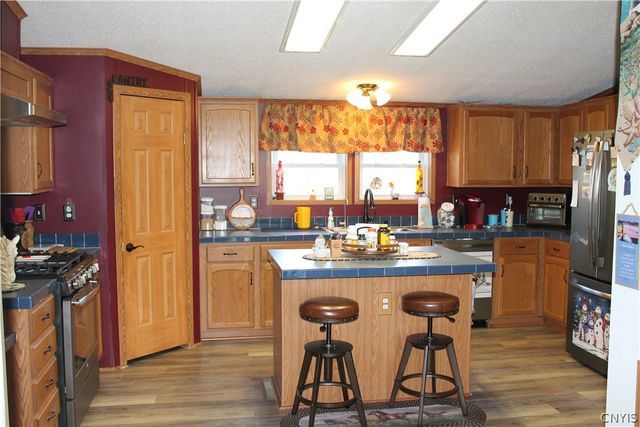 3551 Whistlestop Lane, Elbridge, NY 13060