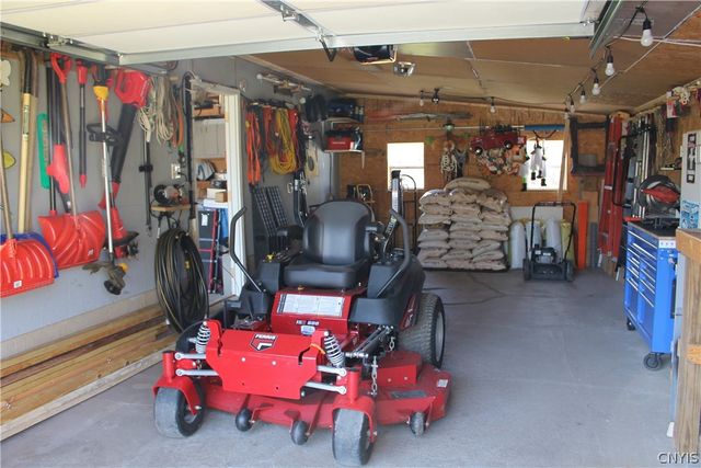 3551 Whistlestop Lane, Elbridge, NY 13060