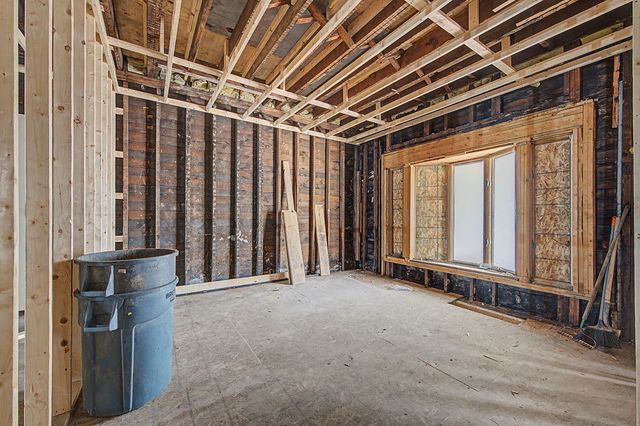 3442 S Lowe Avenue, Chicago, IL 60616