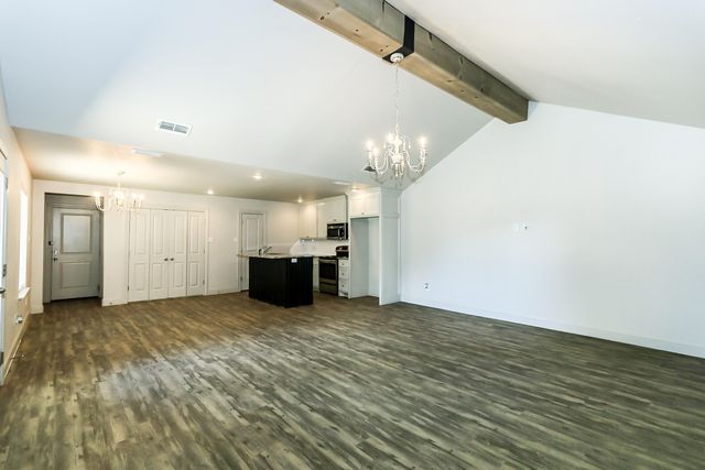 3806 133rd Street, B, Lubbock, TX 79423