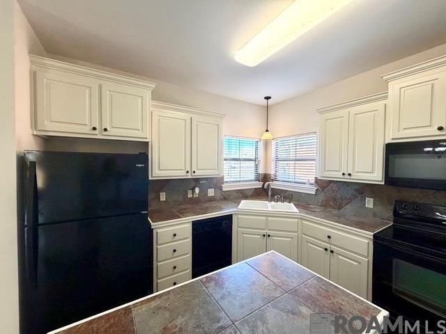 40524 Cross Ridge Ave, Gonzales, LA 70737