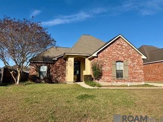 40524 Cross Ridge Ave, Gonzales, LA 70737