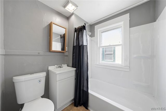 220 Dartmouth Avenue, Buffalo, NY 14215