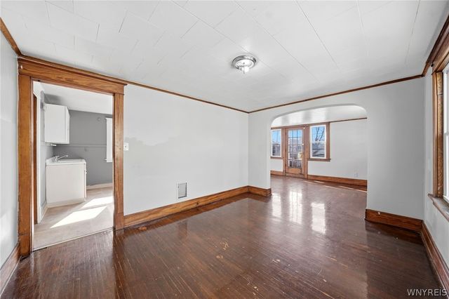 220 Dartmouth Avenue, Buffalo, NY 14215