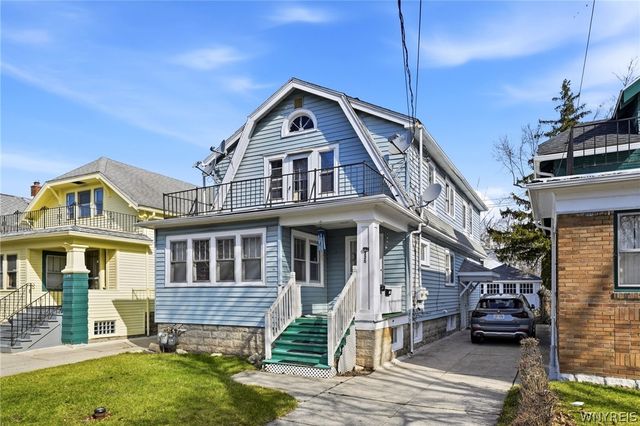 220 Dartmouth Avenue, Buffalo, NY 14215