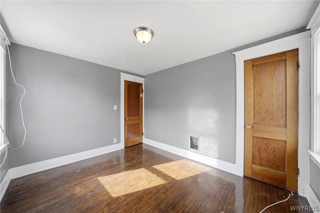 220 Dartmouth Avenue, Buffalo, NY 14215