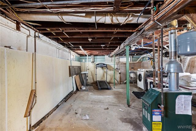 376 Roger Avenue, North Tonawanda, NY 14120