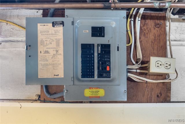 376 Roger Avenue, North Tonawanda, NY 14120