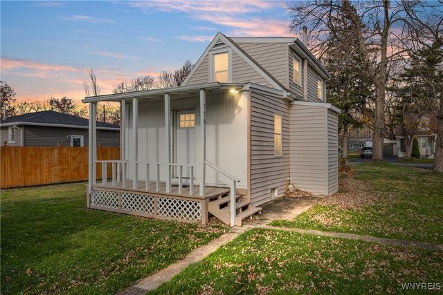 376 Roger Avenue, North Tonawanda, NY 14120