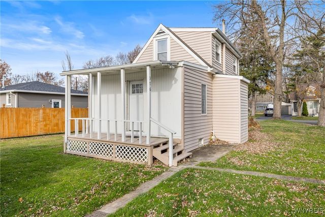 376 Roger Avenue, North Tonawanda, NY 14120