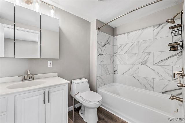 376 Roger Avenue, North Tonawanda, NY 14120