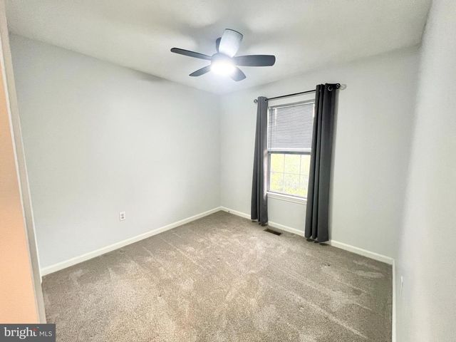 406 SHAW CT, Fredericksburg, VA 22405