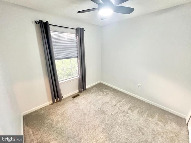 406 SHAW CT, Fredericksburg, VA 22405