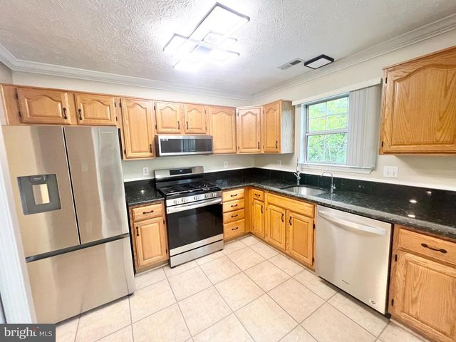 406 SHAW CT, Fredericksburg, VA 22405