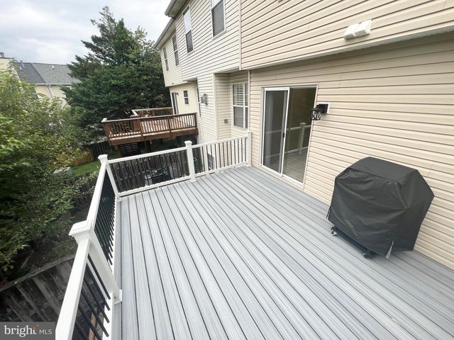 406 SHAW CT, Fredericksburg, VA 22405