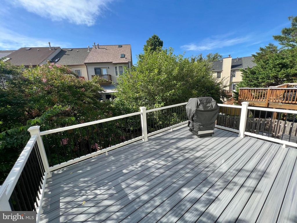 406 SHAW CT, Fredericksburg, VA 22405