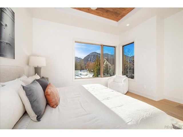 909 Lakepoint Cir B, Frisco, CO 80424