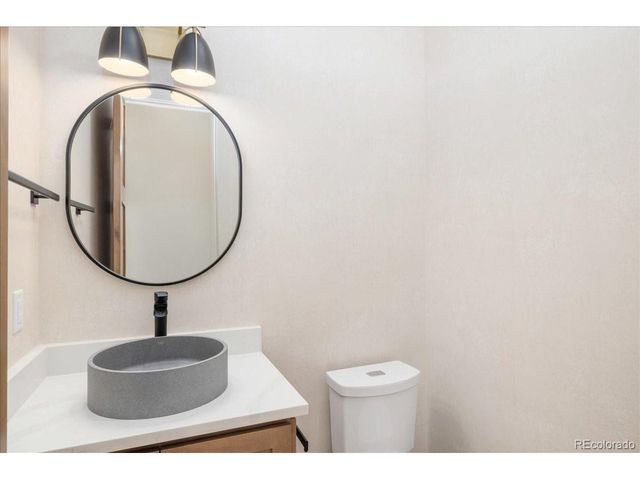 909 Lakepoint Cir B, Frisco, CO 80424