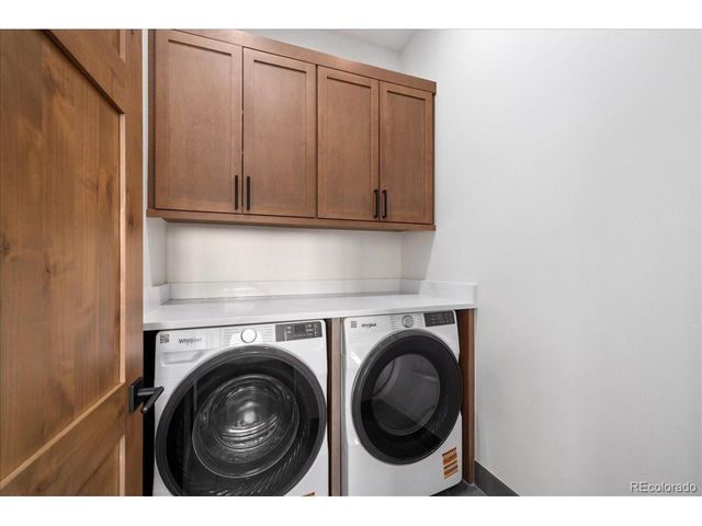 909 Lakepoint Cir B, Frisco, CO 80424