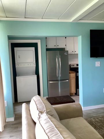 300 SW Miracle Strip Parkway 1E, Fort Walton Beach, FL 32548