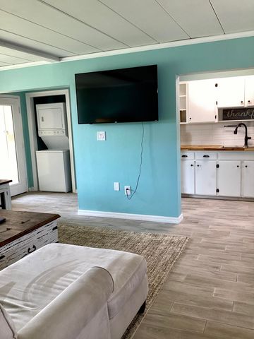 300 SW Miracle Strip Parkway 1E, Fort Walton Beach, FL 32548