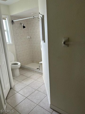 2028 NE 5th TER, Cape Coral, FL 33909