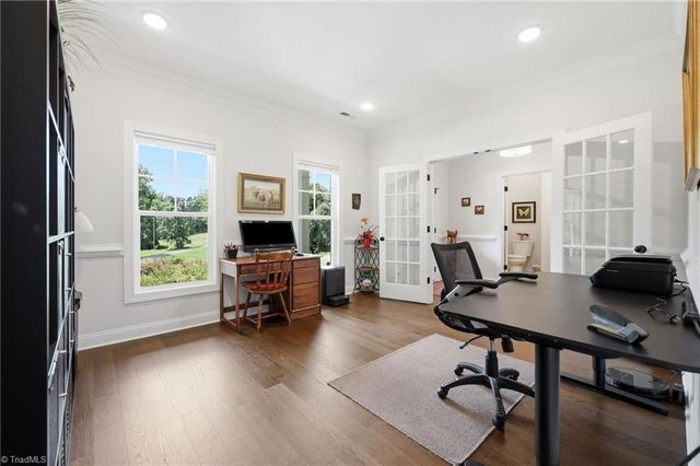 477 Rosewood Drive, Winston-salem, NC 27127