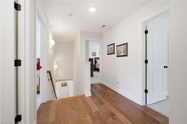 477 Rosewood Drive, Winston-salem, NC 27127
