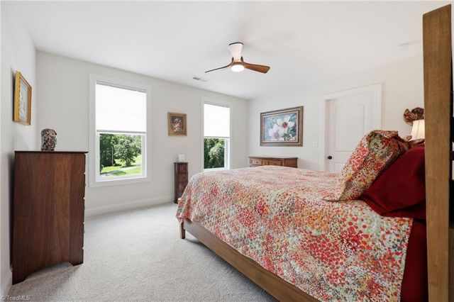 477 Rosewood Drive, Winston-salem, NC 27127
