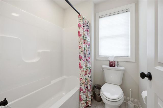 477 Rosewood Drive, Winston-salem, NC 27127