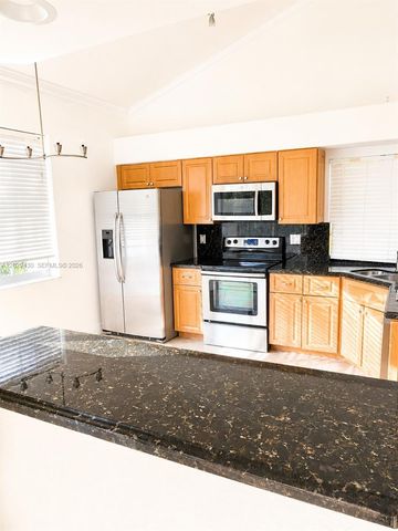 569 Spinnaker, Weston, FL 33326