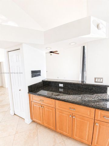 569 Spinnaker, Weston, FL 33326