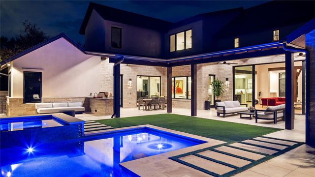 505 Crystal Creek DR, Austin, TX 78746