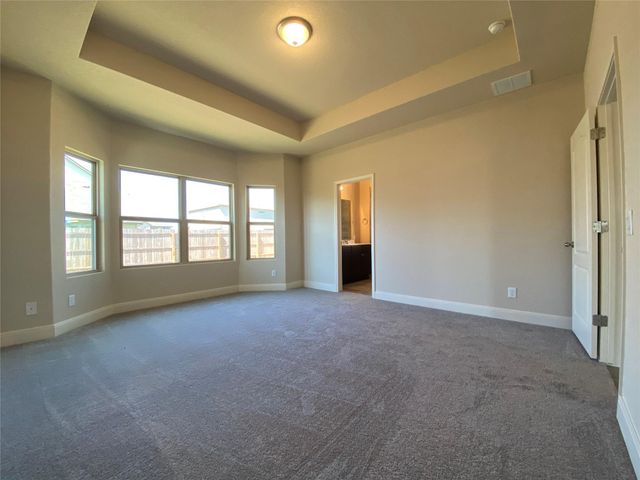 716 Red Barn BND, New Braunfels, TX 78130