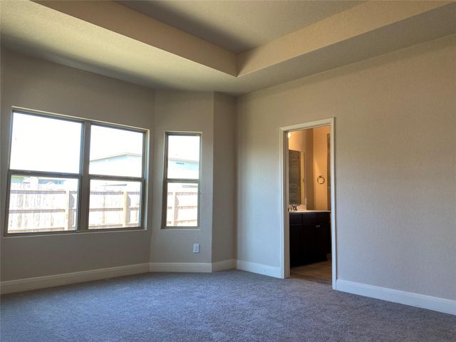 716 Red Barn BND, New Braunfels, TX 78130