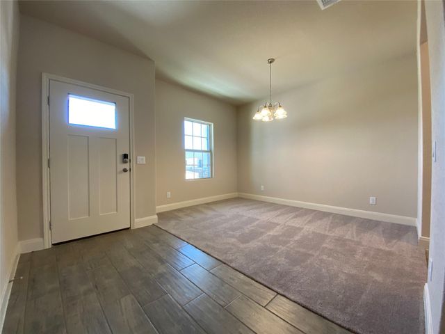 716 Red Barn BND, New Braunfels, TX 78130