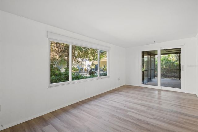 412 BERWICK AVENUE, Temple Terrace, FL 33617