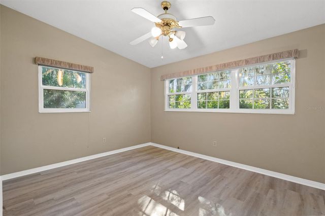 412 BERWICK AVENUE, Temple Terrace, FL 33617