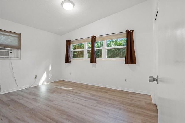 412 BERWICK AVENUE, Temple Terrace, FL 33617