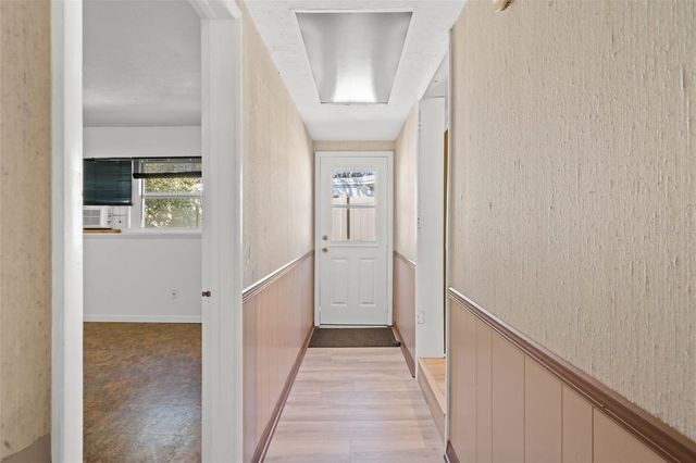 412 BERWICK AVENUE, Temple Terrace, FL 33617