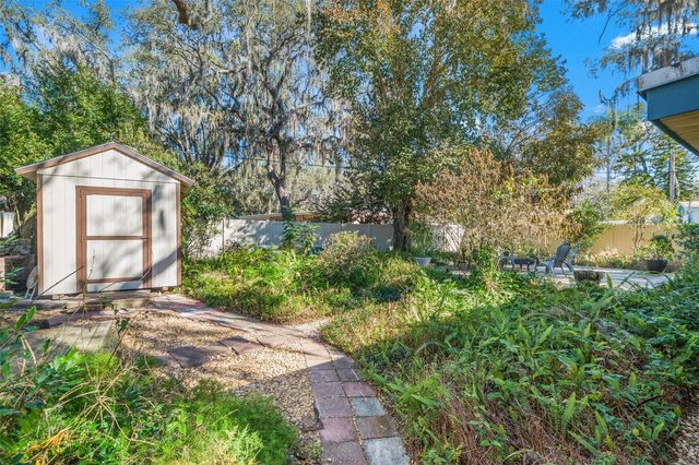 412 BERWICK AVENUE, Temple Terrace, FL 33617